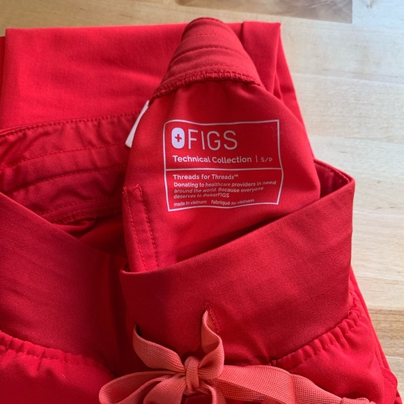 FIGS, prewashed, Brand New. LIMITED EDITION PopRed. Catarina/S, Zamora Jogger/PS - Picture 4 of 6